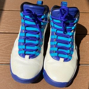 Jordan 10 Charlotte Hornet City Edition